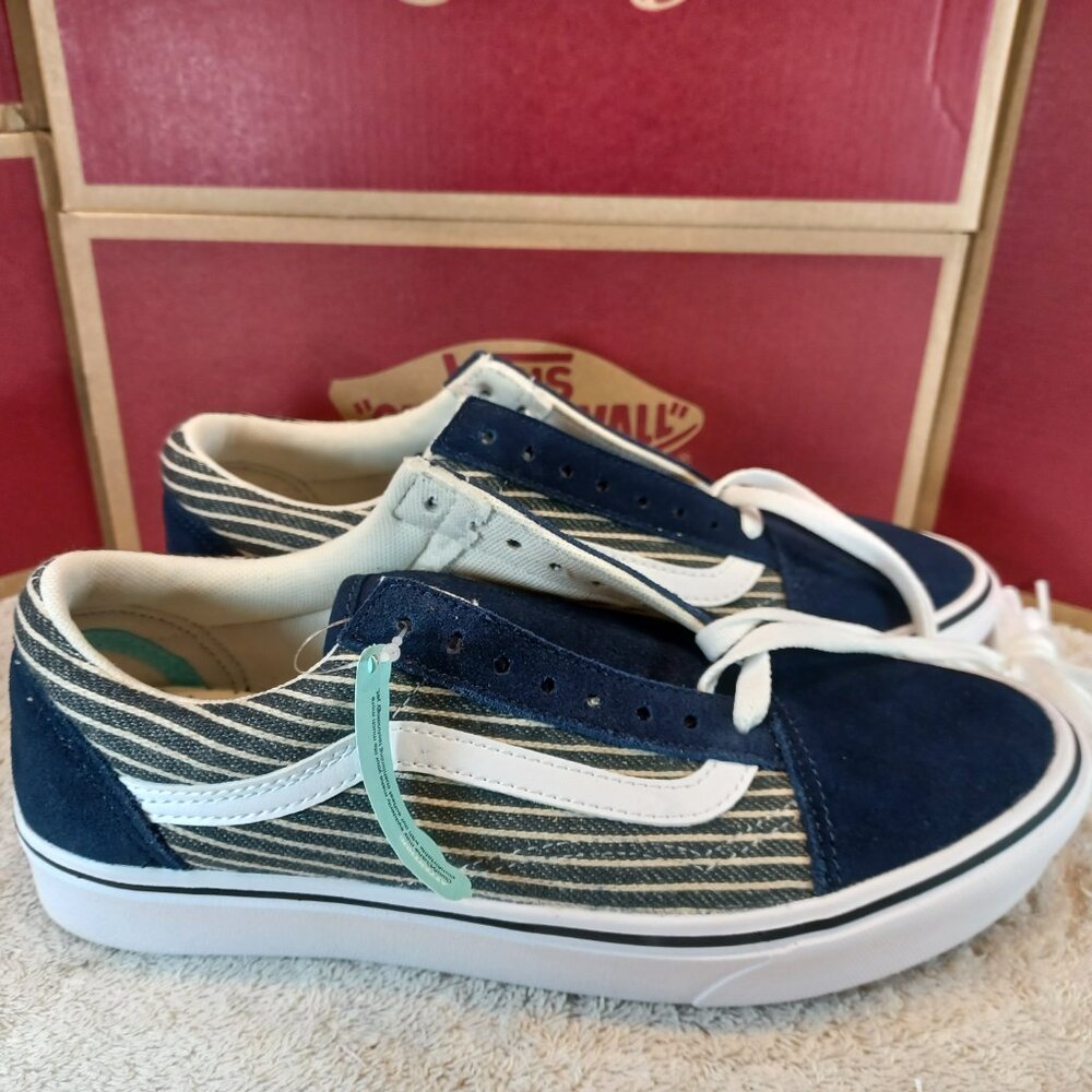 Vans Men's 7.5/Women's 9 Comfycush Old Skool Stripe Dress Blues/White VN0A5DYC9K